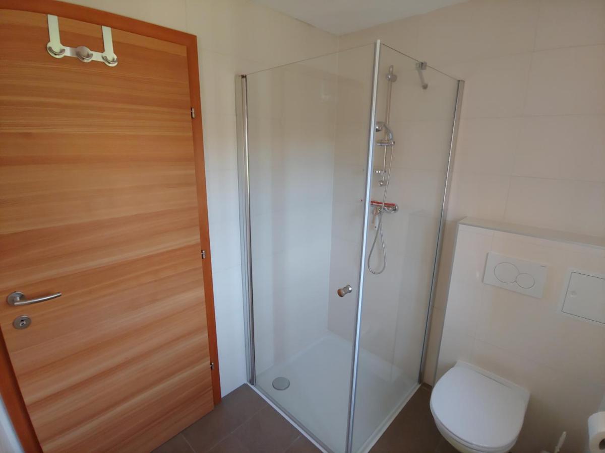 Kleine Reblaus Apartment Bad Waltersdorf Bagian luar foto