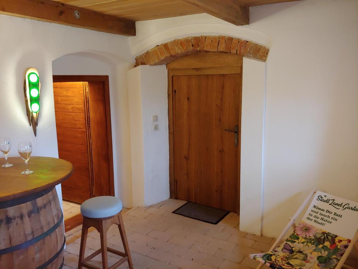 Kleine Reblaus Apartment Bad Waltersdorf Bagian luar foto